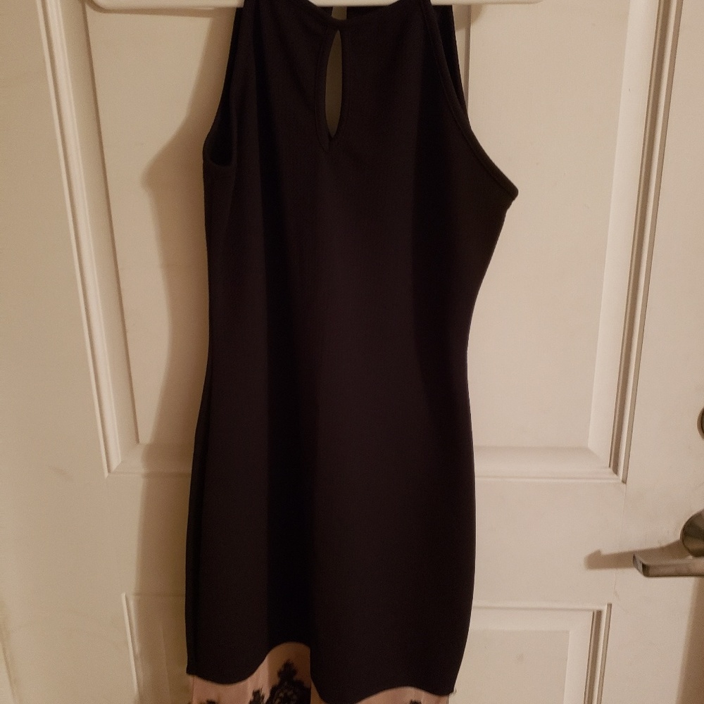 Cocktail dress used twice fits more like a medium